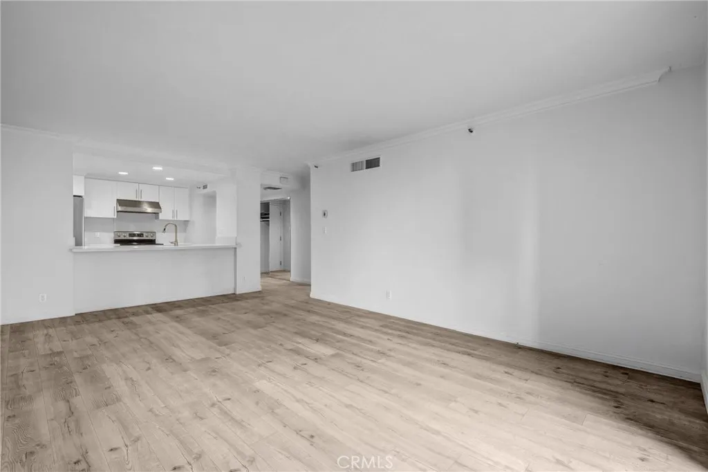 600 W 9th Unit 1103, Los Angeles, CA 90015 - Photo 5 of 32, Los Angeles, CA