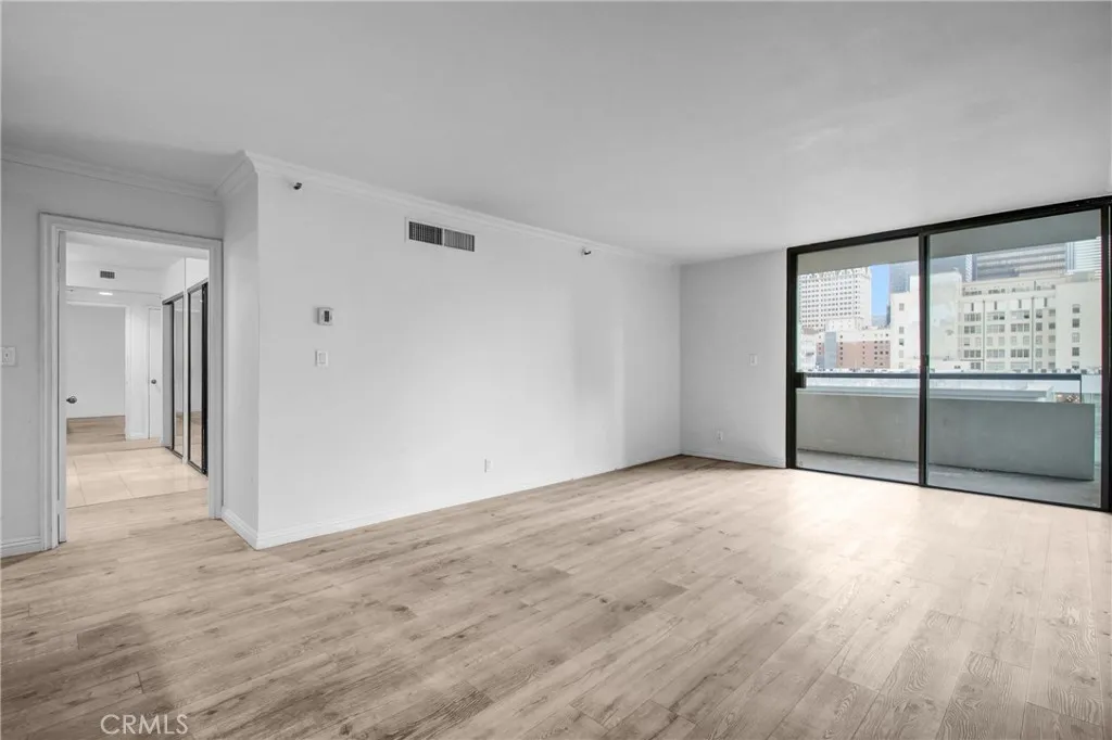 600 W 9th Unit 1103, Los Angeles, CA 90015 - Photo 2 of 32, Los Angeles, CA