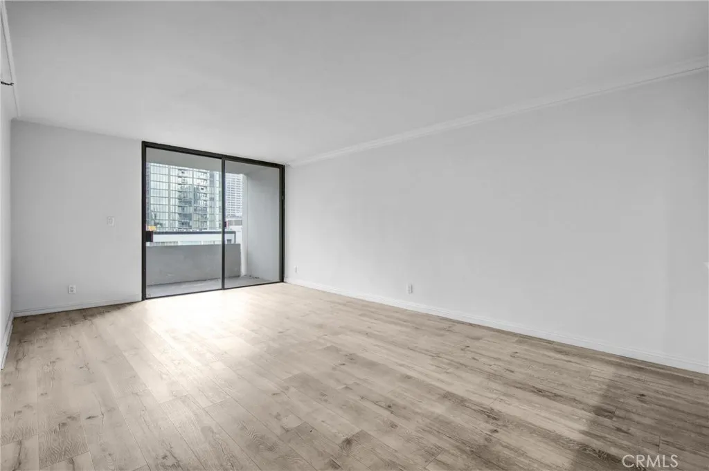 600 W 9th Unit 1103, Los Angeles, CA 90015 - Photo 4 of 32, Los Angeles, CA