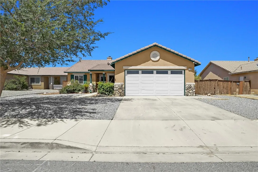 15336 Ross Drive, Adelanto, CA 92301 - Photo 2 of 35, Adelanto, CA