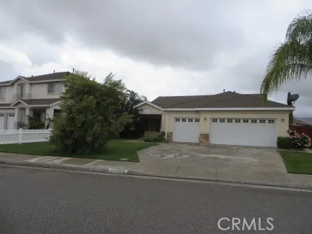 43627 Yukon Court, Hemet, CA 92544 - Photo 3 of 26, Hemet, CA