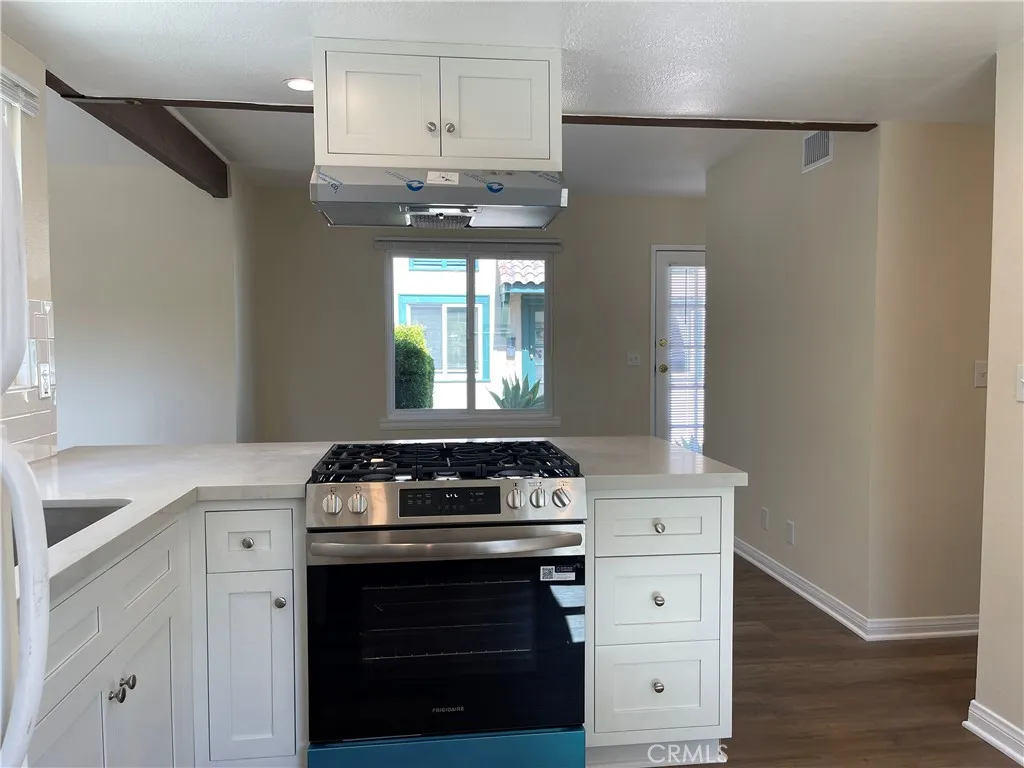 15 E Mira Monte Unit 5, Sierra Madre, CA 91024 - Photo 5 of 14, Sierra Madre, CA