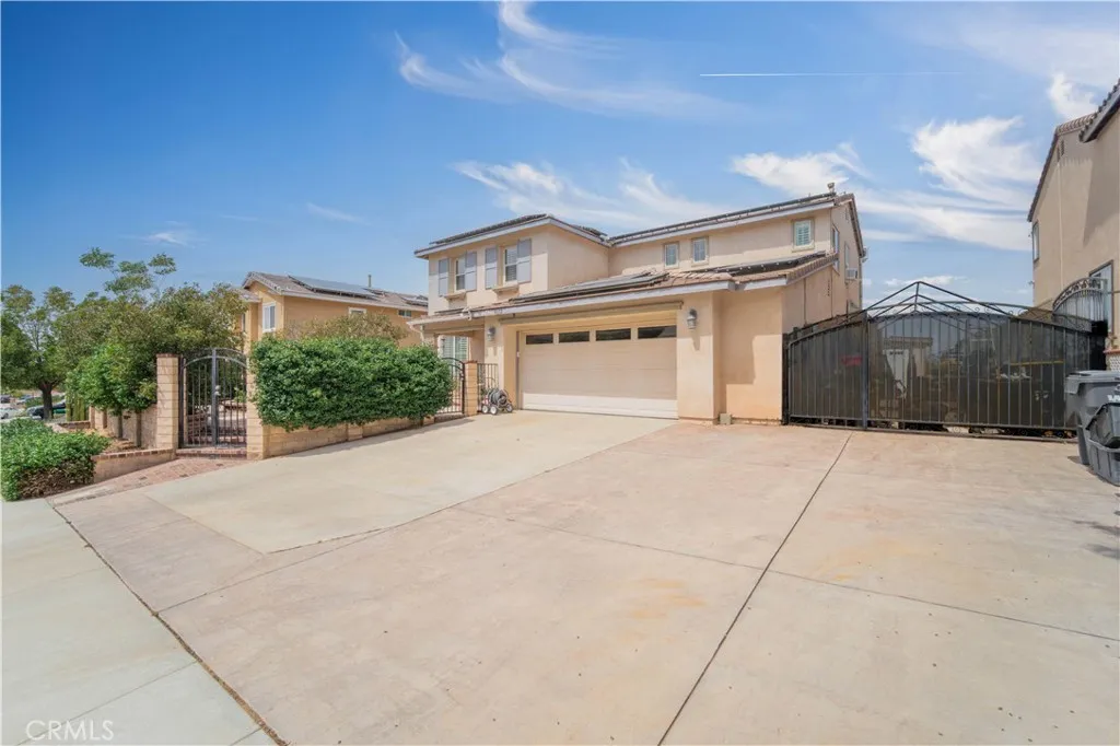 38332 Hillcrest Drive, Palmdale, CA 93551 - Photo 2 of 45, Palmdale, CA