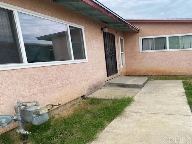9811 Arapaho Street, Spring Valley, CA 91977 - Photo 2 of 5, Spring Valley, CA