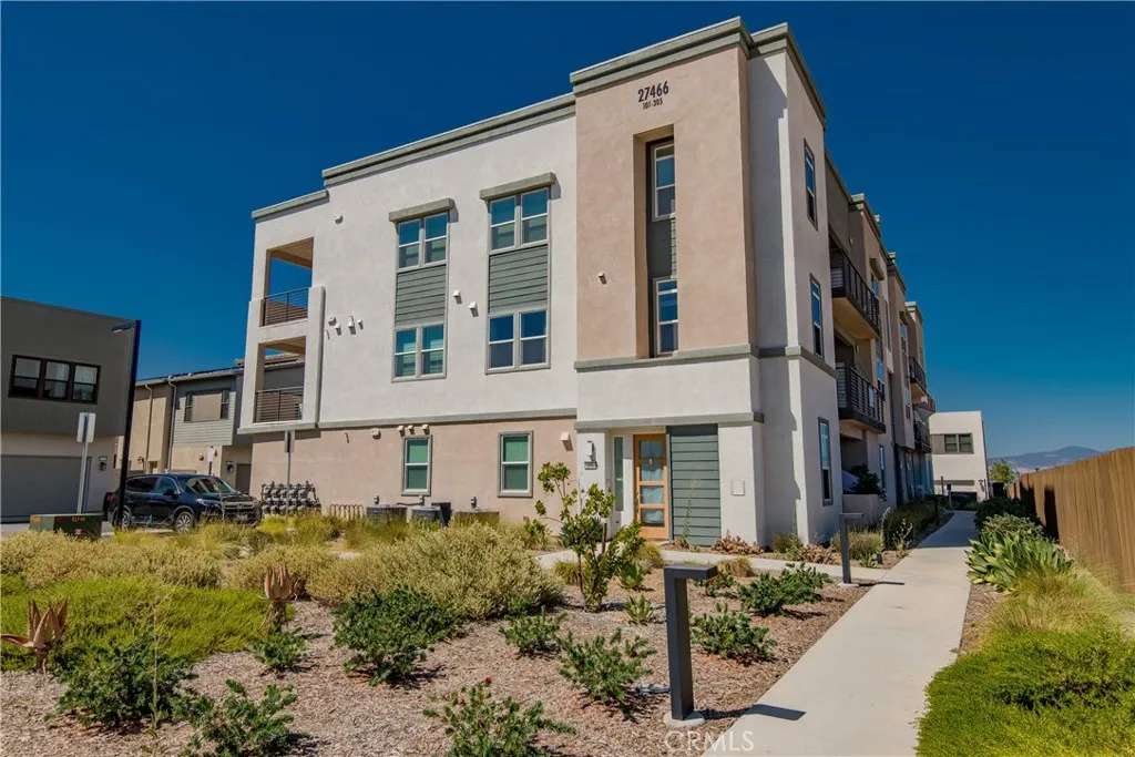 27466 Mercantile Court 203