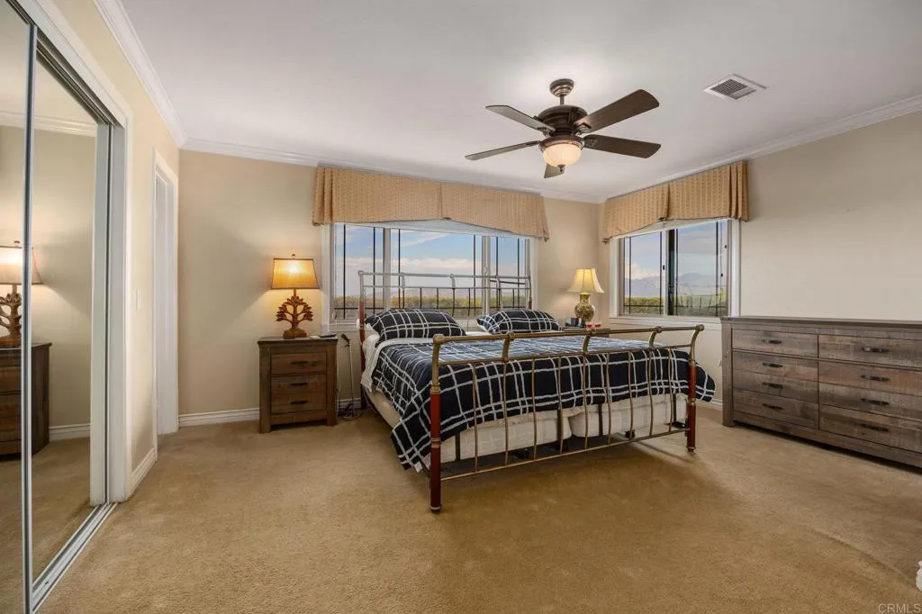 https://cdn.realtyfeed.com/cdn/127/306767386/7612117eb65d6b8d9b8472cb045277d8.webp
