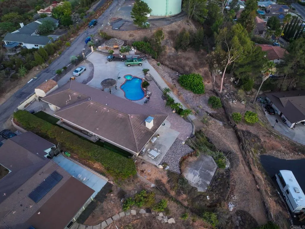 https://cdn.realtyfeed.com/cdn/127/306767386/84bb94cc64cb23232ac69dd5efdada1c.webp