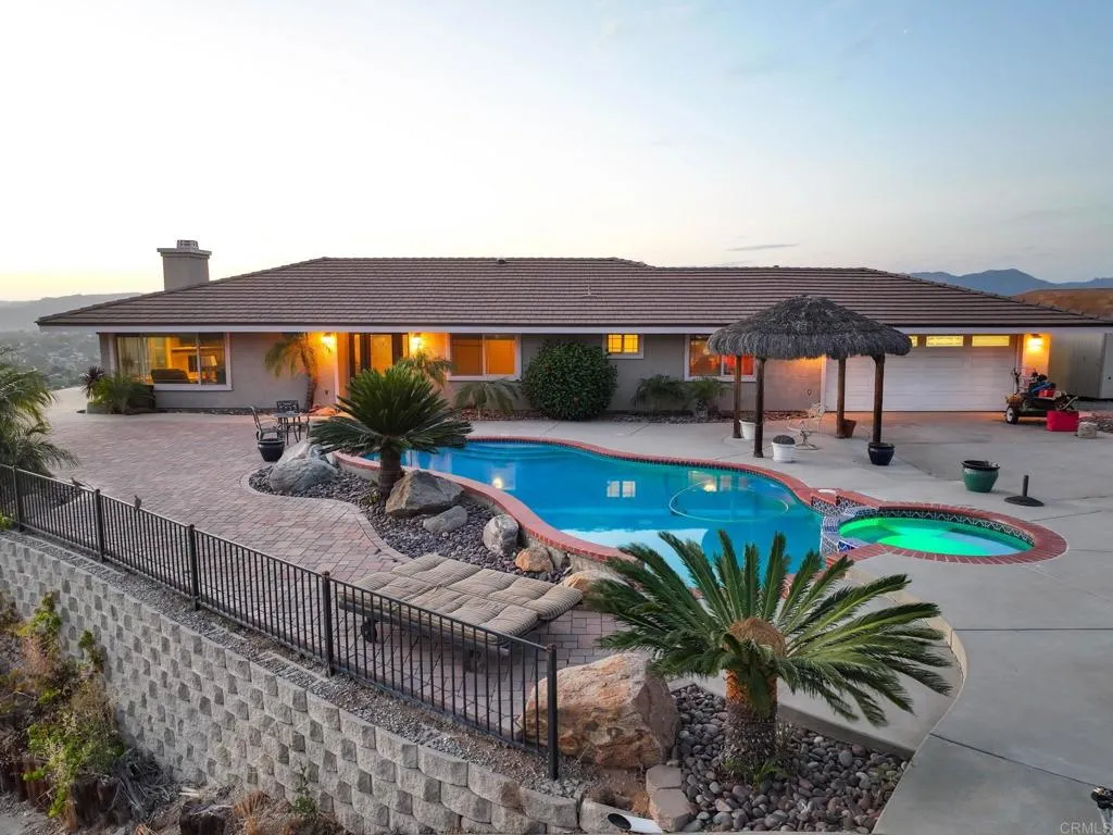 https://cdn.realtyfeed.com/cdn/127/306767386/adc8b29ea336193dadcf01fa783e330f.webp