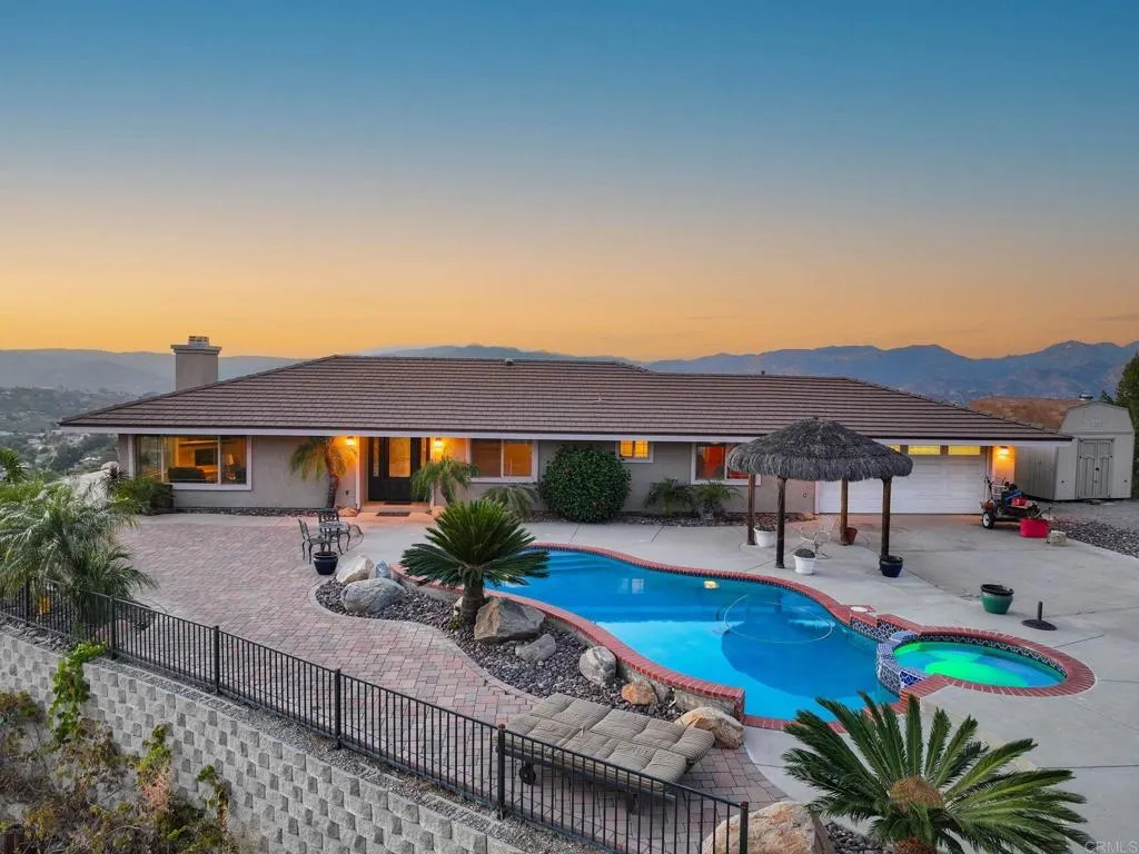 https://cdn.realtyfeed.com/cdn/127/306767386/dbccf4d4802746b20e20483f4d505f1b.webp