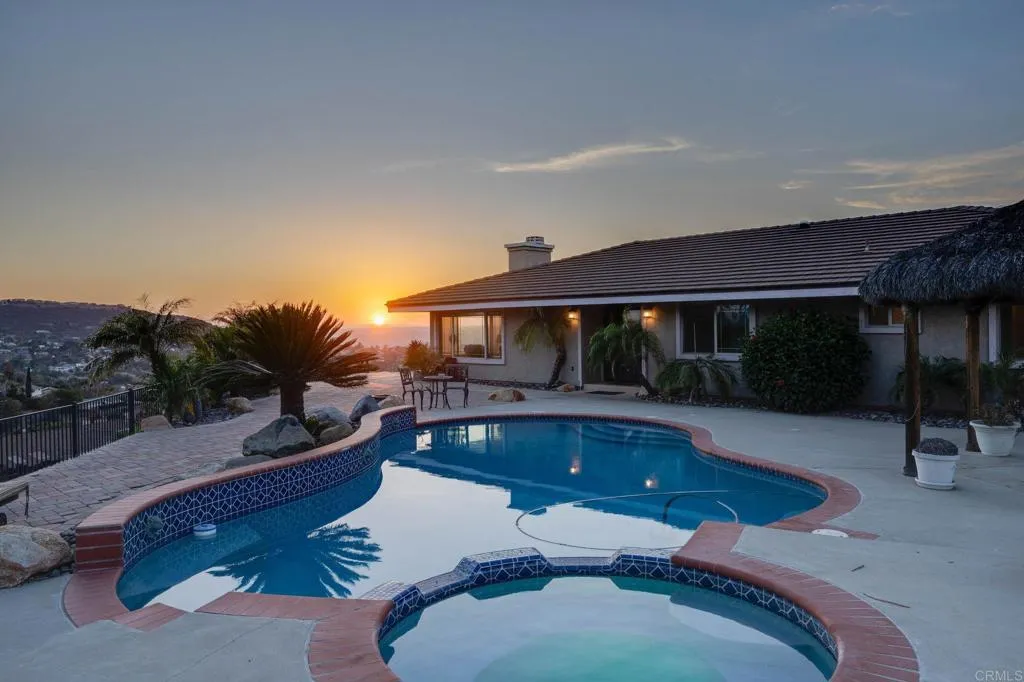 https://cdn.realtyfeed.com/cdn/127/306767386/f522bed32415d411f01cc4dc9bf9c982.webp