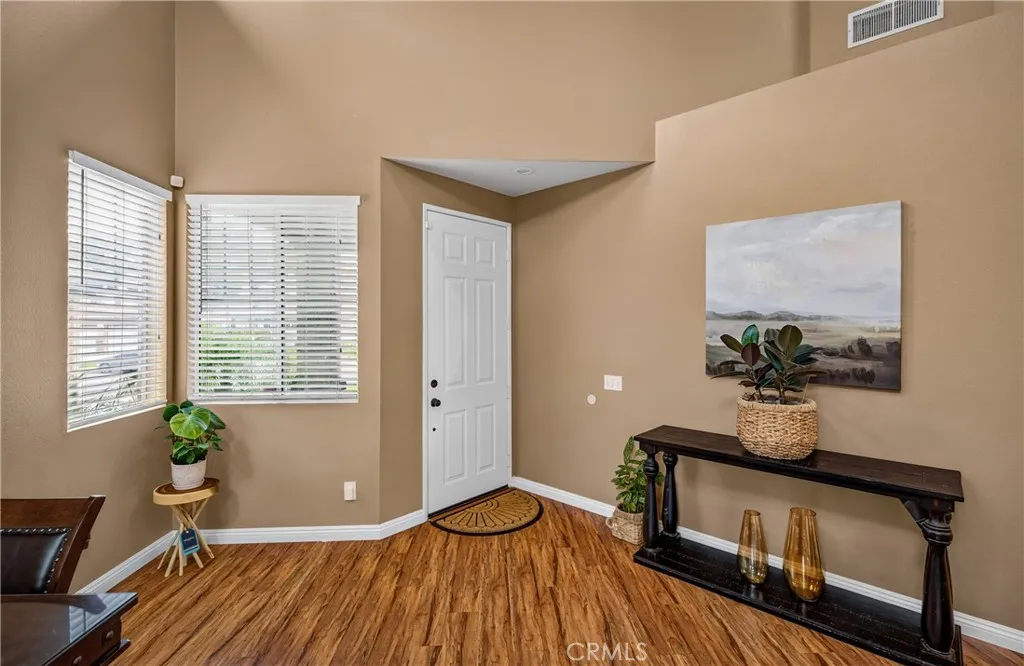 5561 Hunt Club Drive, Fontana, CA 92336 - Photo 5 of 26, Fontana, CA