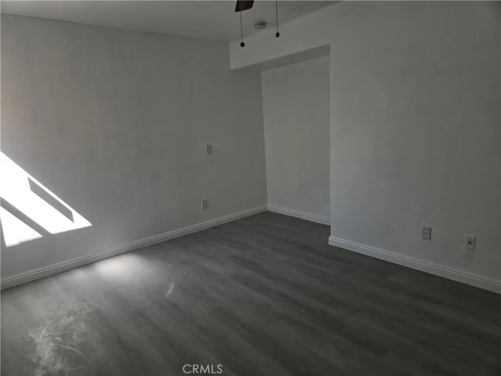 15721 Lake Ridge Road Unit B, Lake Elsinore, CA 92530 - Photo 5 of 8, Lake Elsinore, CA
