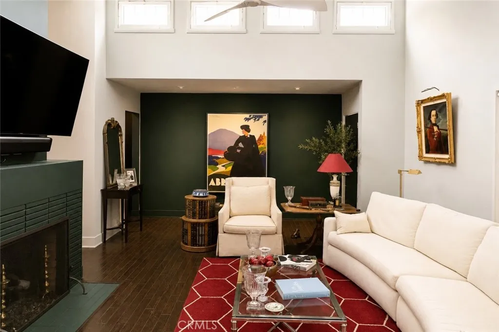 2050 Sanborn, Los Angeles, CA 90027 - Photo 2 of 6, Los Angeles, CA