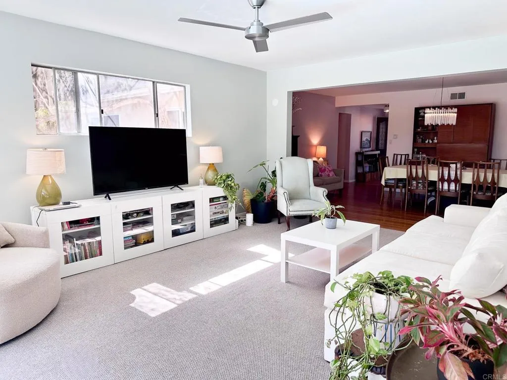 https://cdn.realtyfeed.com/cdn/127/306767465/99adad59f0b9ad896dd5885851e61bec.webp
