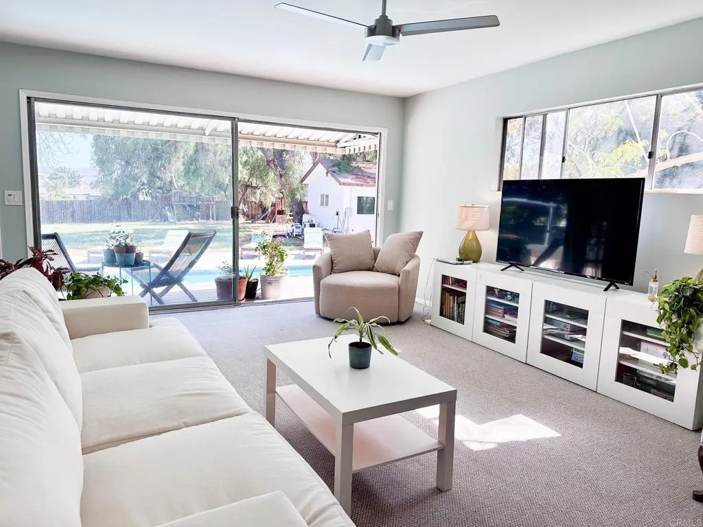 https://cdn.realtyfeed.com/cdn/127/306767465/bc8ff9fc26fa7cdf380341301edcce23.webp