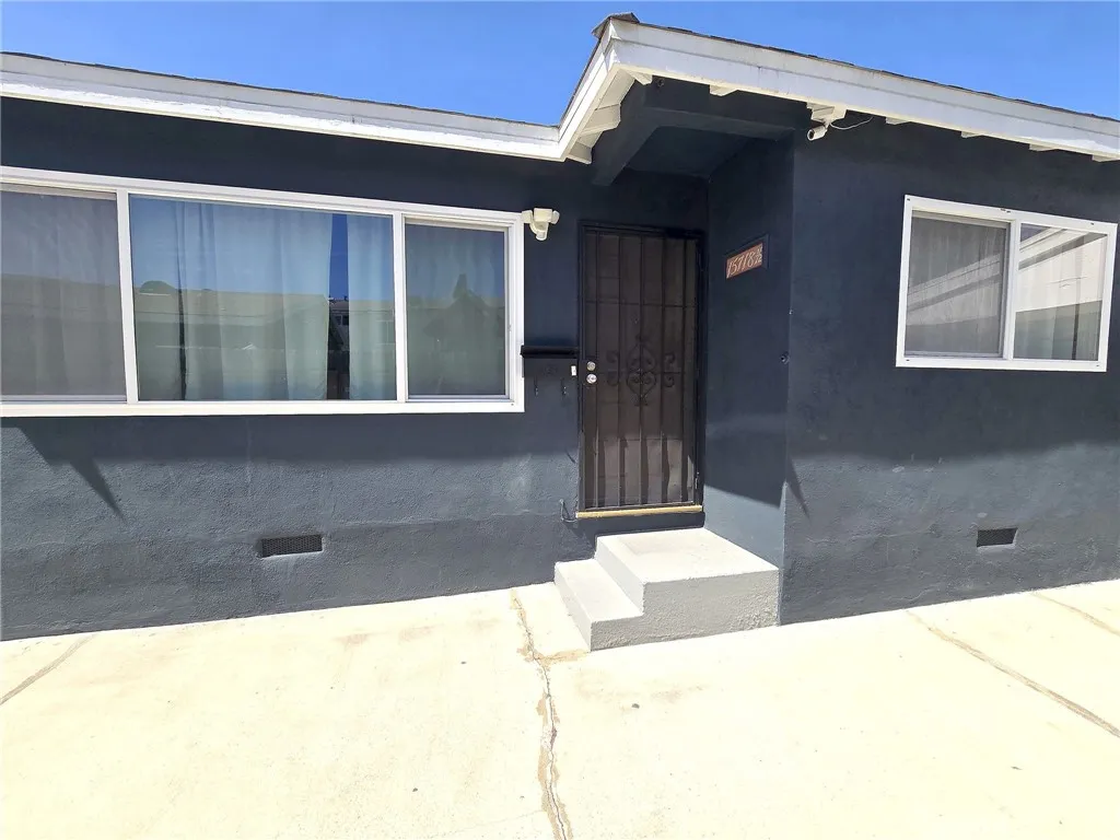 15716 Larch Avenue, Lawndale, CA 90260 - Photo 4 of 40, Lawndale, CA
