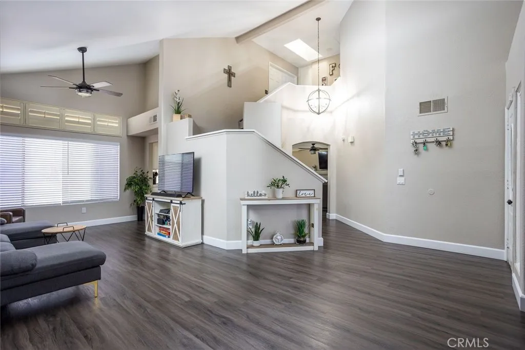 12142 Nugget, Victorville, CA 92392 - Photo 5 of 35, Victorville, CA