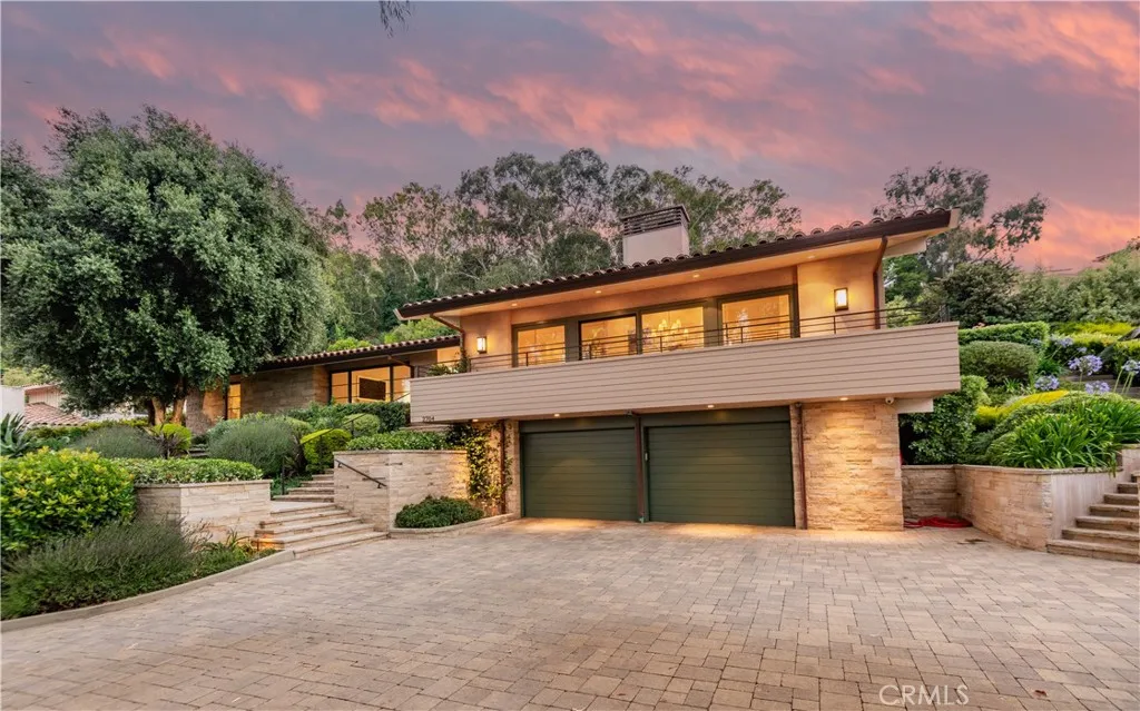 2704 Via Elevado, Palos Verdes Estates, CA 90274 - Photo 2 of 28, Palos Verdes Estates, CA