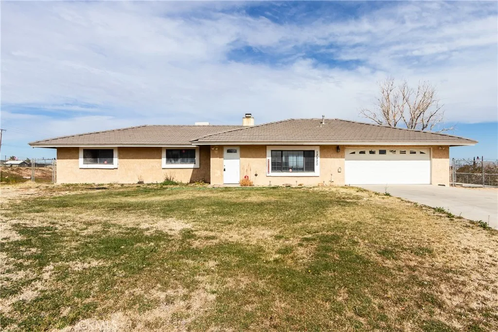 13920 Dos Palmas, Victorville, CA 92392 - Photo 5 of 47, Victorville, CA