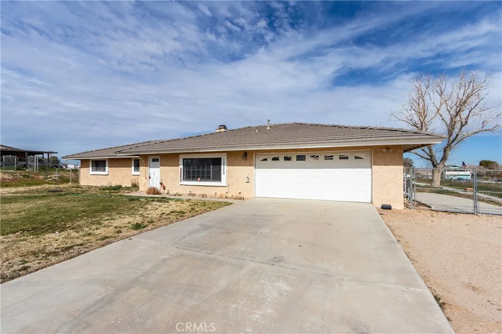 13920 Dos Palmas, Victorville, CA 92392 - Photo 2 of 47, Victorville, CA