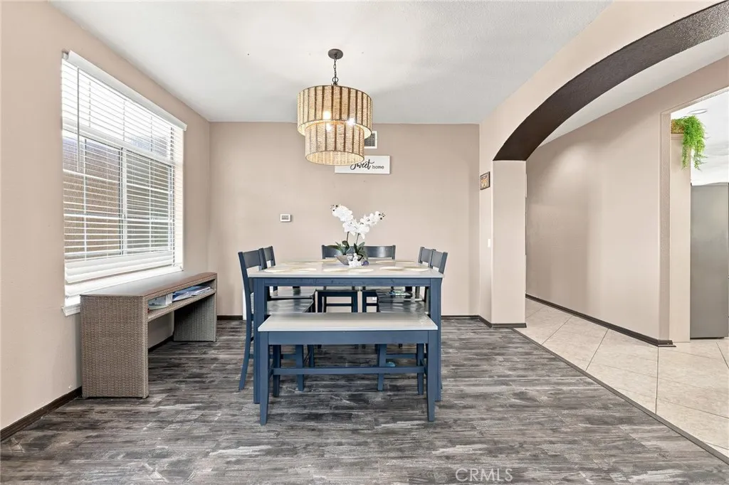 42103 Desert Hill Drive, Quartz Hill, CA 93536 - Photo 5 of 50, Quartz Hill, CA