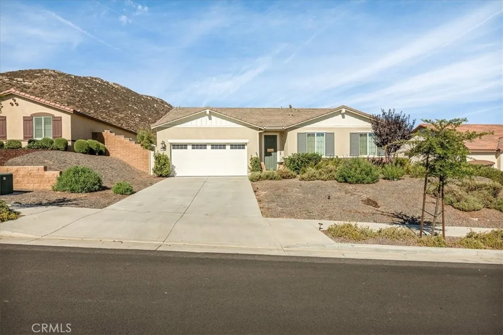 29689 Pathfinder Court, Winchester, CA 92596 - Photo 2 of 30, Winchester, CA