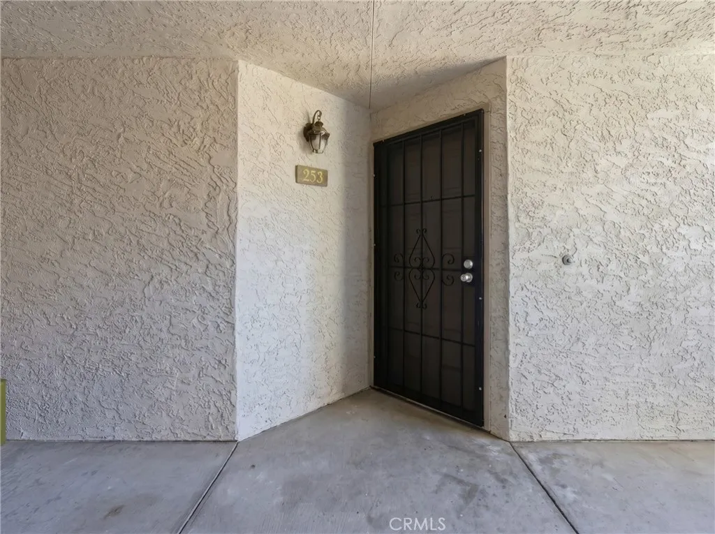Photo #2: SW26153192 Listing: Photo #2