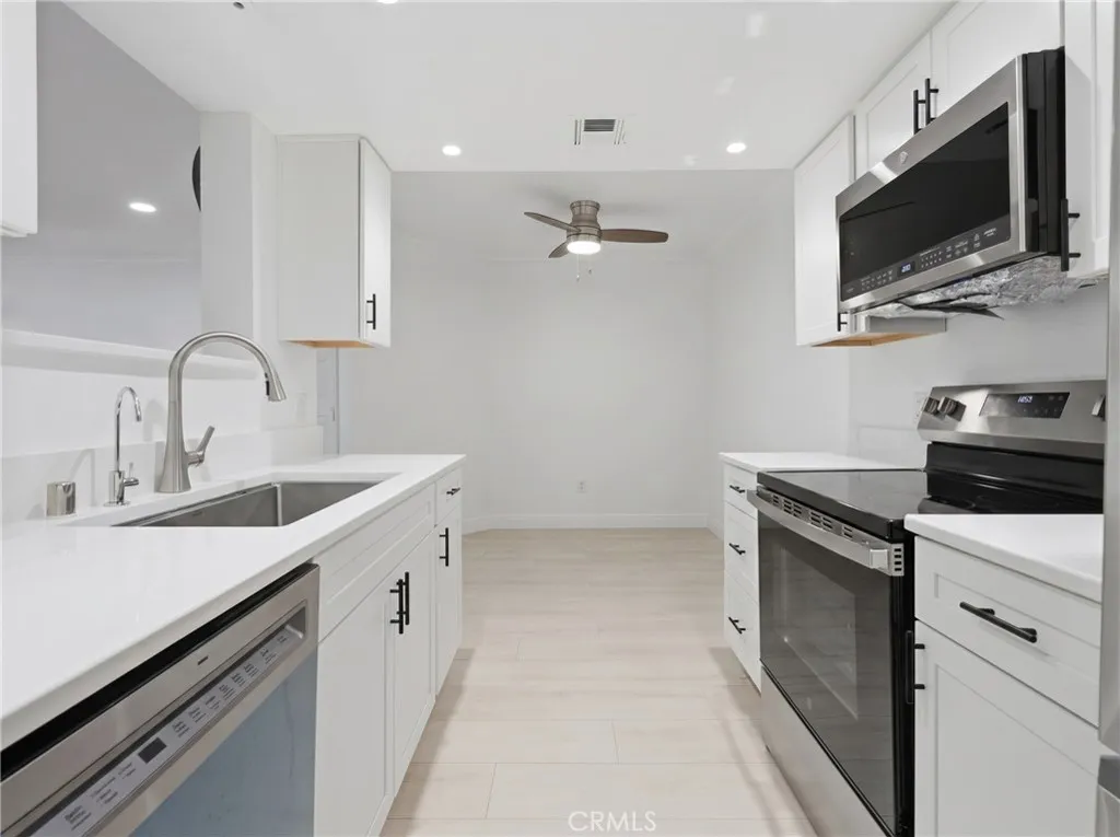 Photo #7: SW26153192 Listing: Photo #7