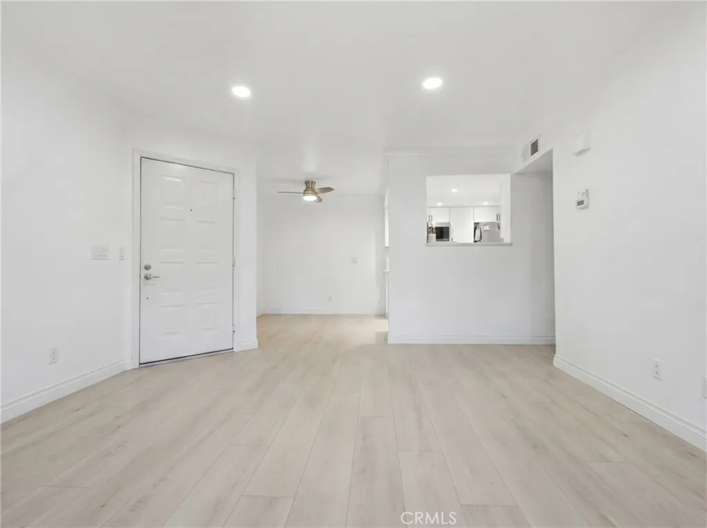 Photo #5: SW26153192 Listing: Photo #5