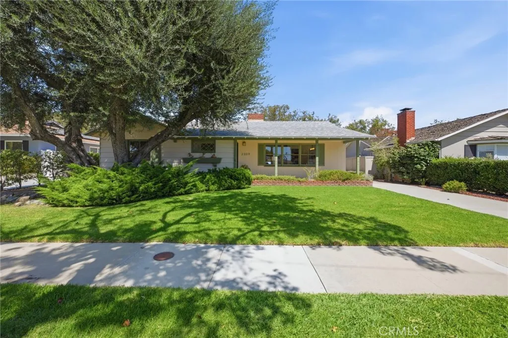 2309 N Louise, Santa Ana, CA 92706 - Photo 5 of 50, Santa Ana, CA