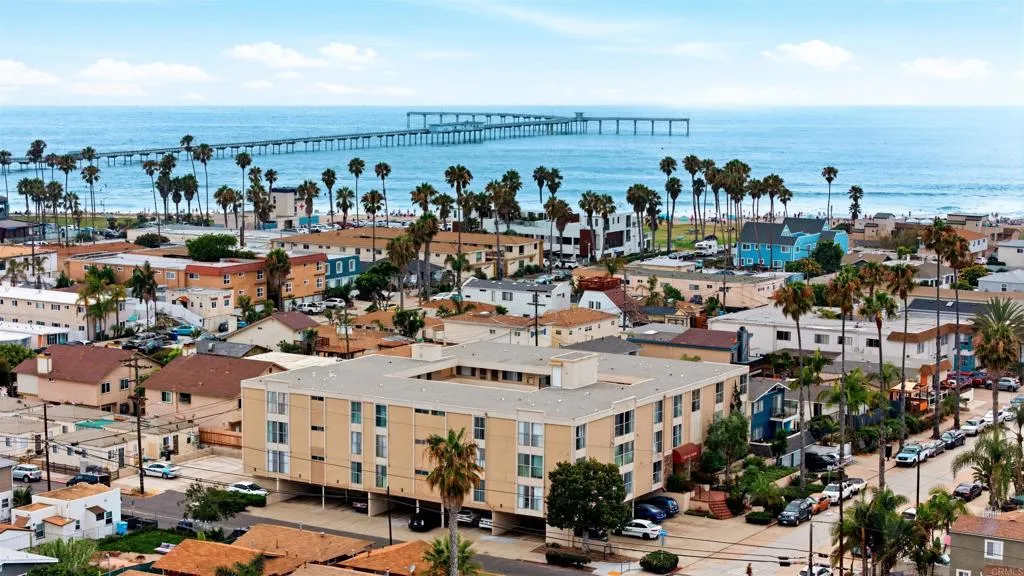 https://cdn.realtyfeed.com/cdn/127/306767611/d5bbcca17236d40b2991ce5bdc756b6f.webp