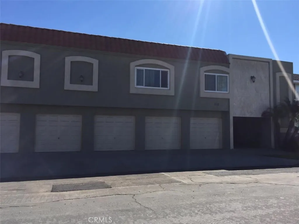 Huntington Beach, CA 92648