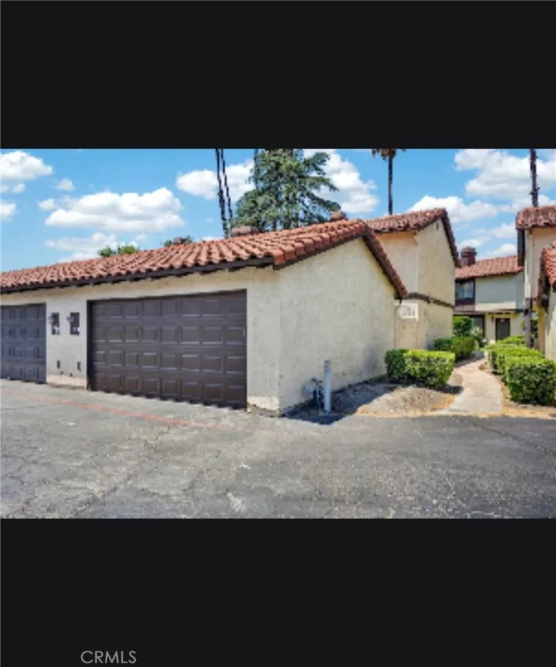 1097 Santo Antonio, Colton, CA 92324 - Photo 5 of 33, Colton, CA