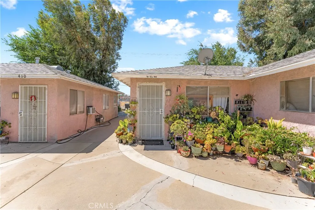 410-412 E Avenue Q7, Palmdale, CA 93550 - Photo 3 of 49, Palmdale, CA