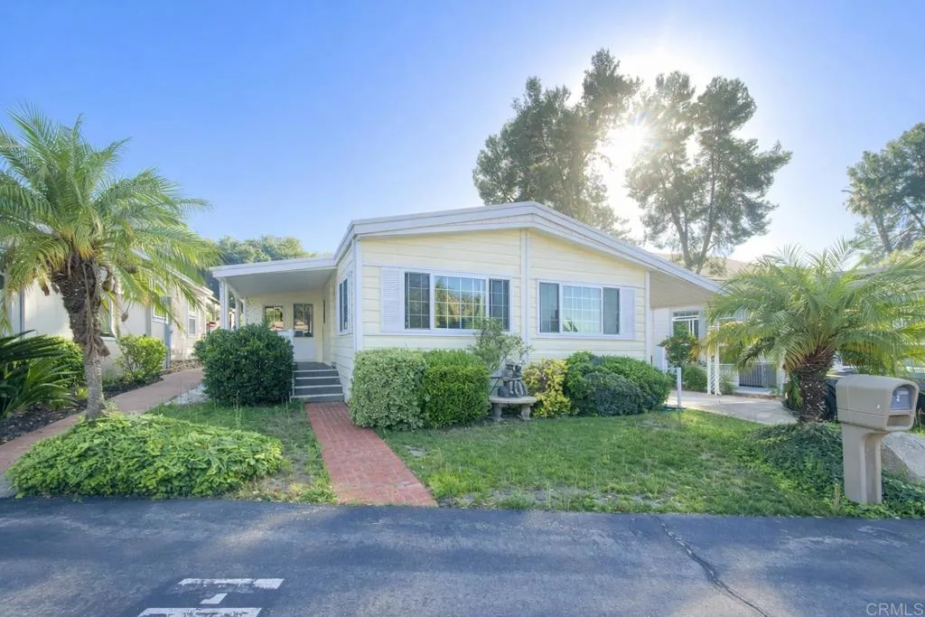 https://cdn.realtyfeed.com/cdn/127/306767711/4409168c7f233ade5de2f05485b69ca0.webp