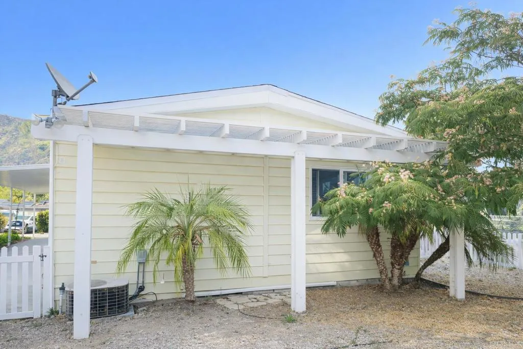 https://cdn.realtyfeed.com/cdn/127/306767711/ef684777dd129451568a177b53d8f336.webp