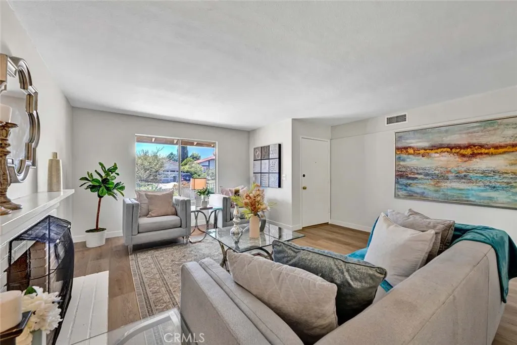 14952 Mayten Avenue, Irvine, CA 92606 - Photo 4 of 24, Irvine, CA