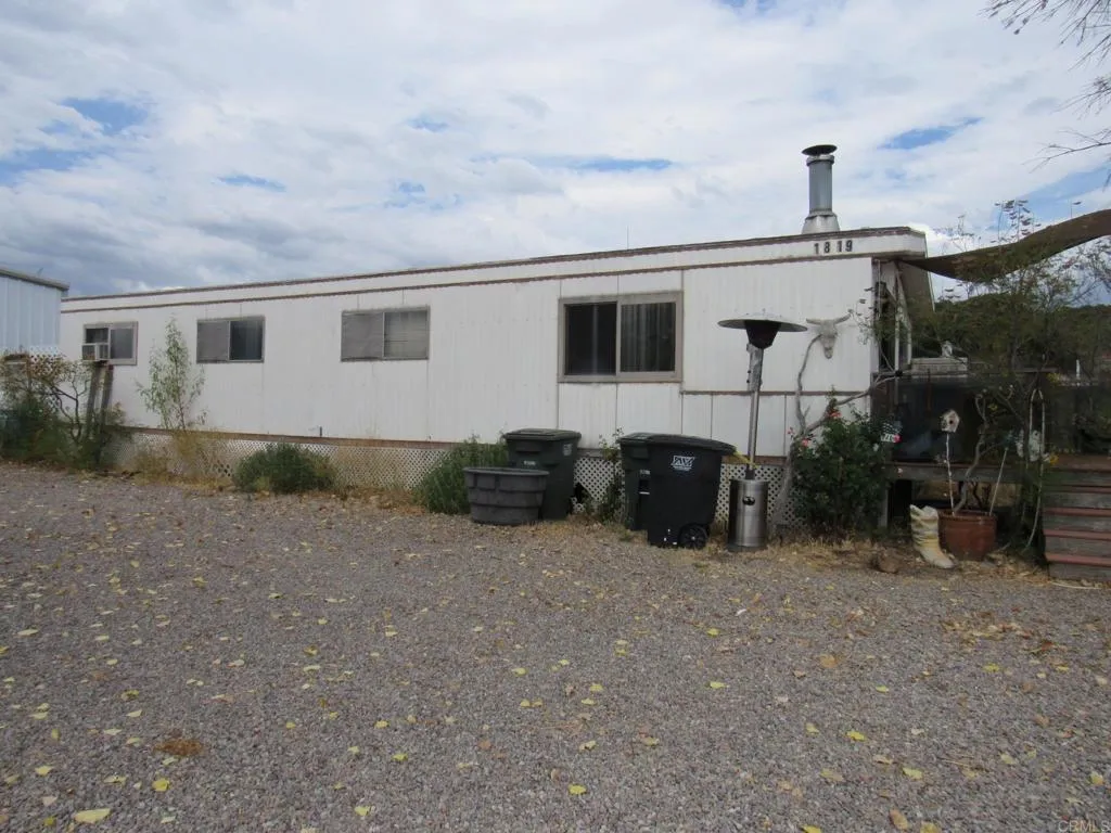 https://cdn.realtyfeed.com/cdn/127/306767732/60888123e664ece3e1b45d3d85fbe446.webp