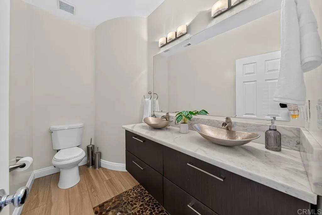 https://cdn.realtyfeed.com/cdn/127/306767774/231613429d12683bce87691ff70cfdc3.webp