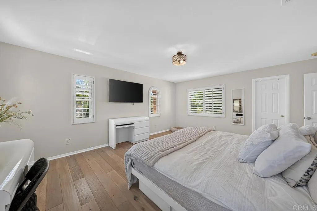 https://cdn.realtyfeed.com/cdn/127/306767774/62b2a41a9e7ecced577a4c67676a9b2c.webp
