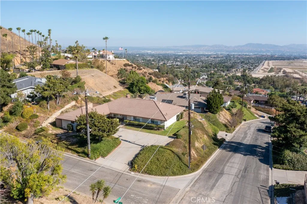 1105 Ponderosa Drive, San Bernardino, CA 92404 - Photo 3 of 50, San Bernardino, CA
