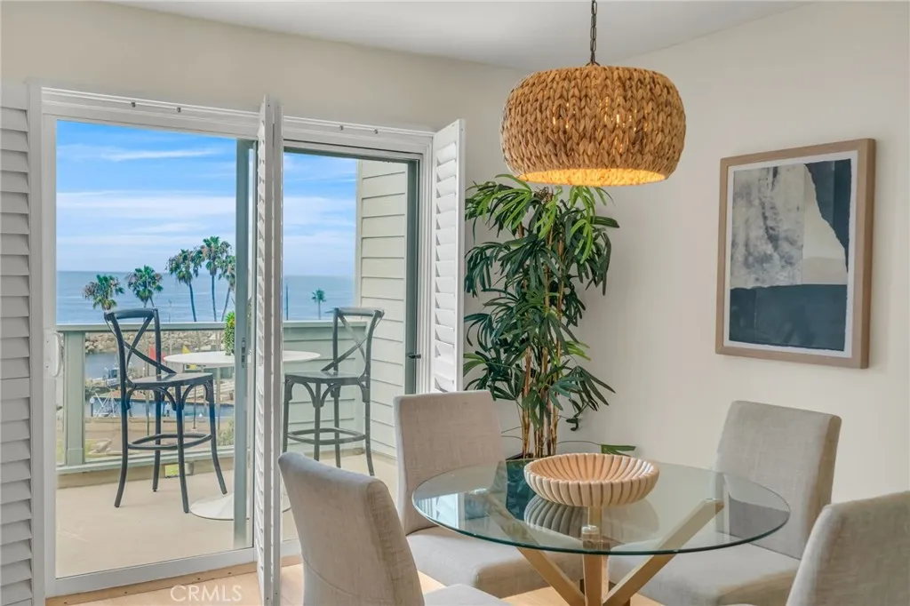 250 The Village Unit 303, Redondo Beach, CA 90277 - Photo 4 of 40, Redondo Beach, CA