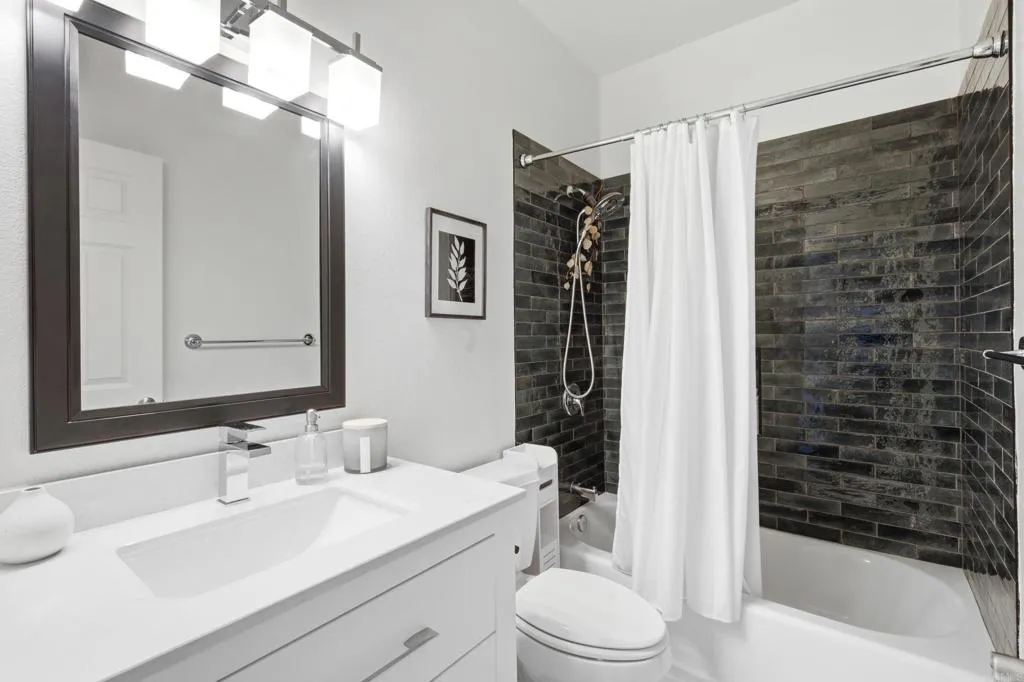 Photo #23: PTP2605305 Listing: Photo #23
