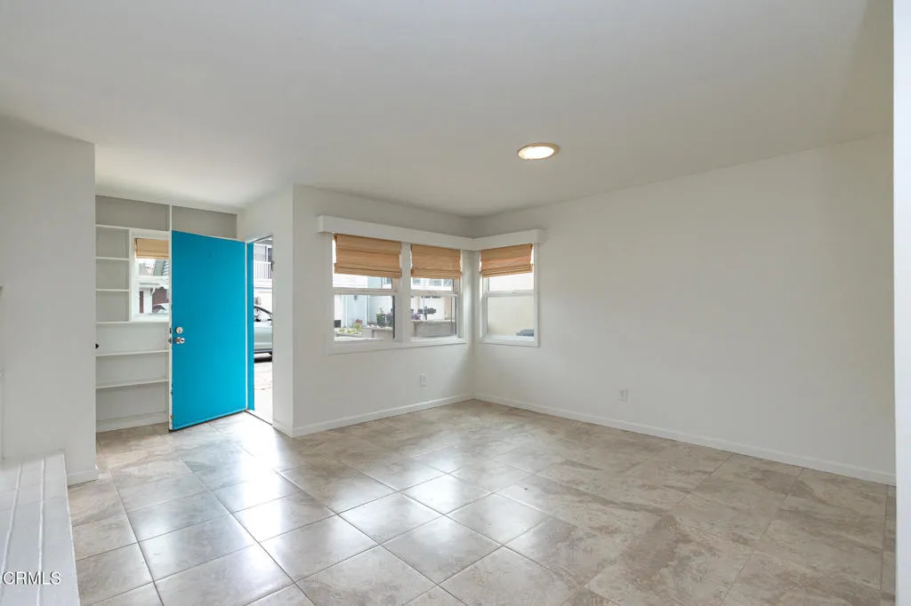 136 Oxnard Avenue, Oxnard, CA 93035 - Photo 3 of 27, Oxnard, CA