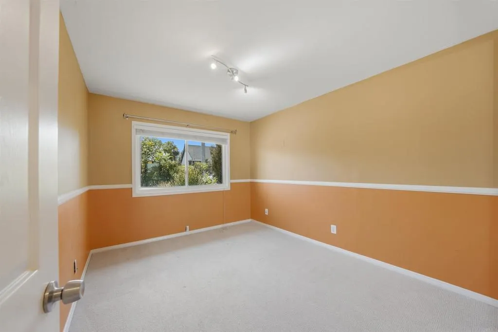 https://cdn.realtyfeed.com/cdn/127/306767836/1e110b8694213b46083ba8eed2d9dc66.webp