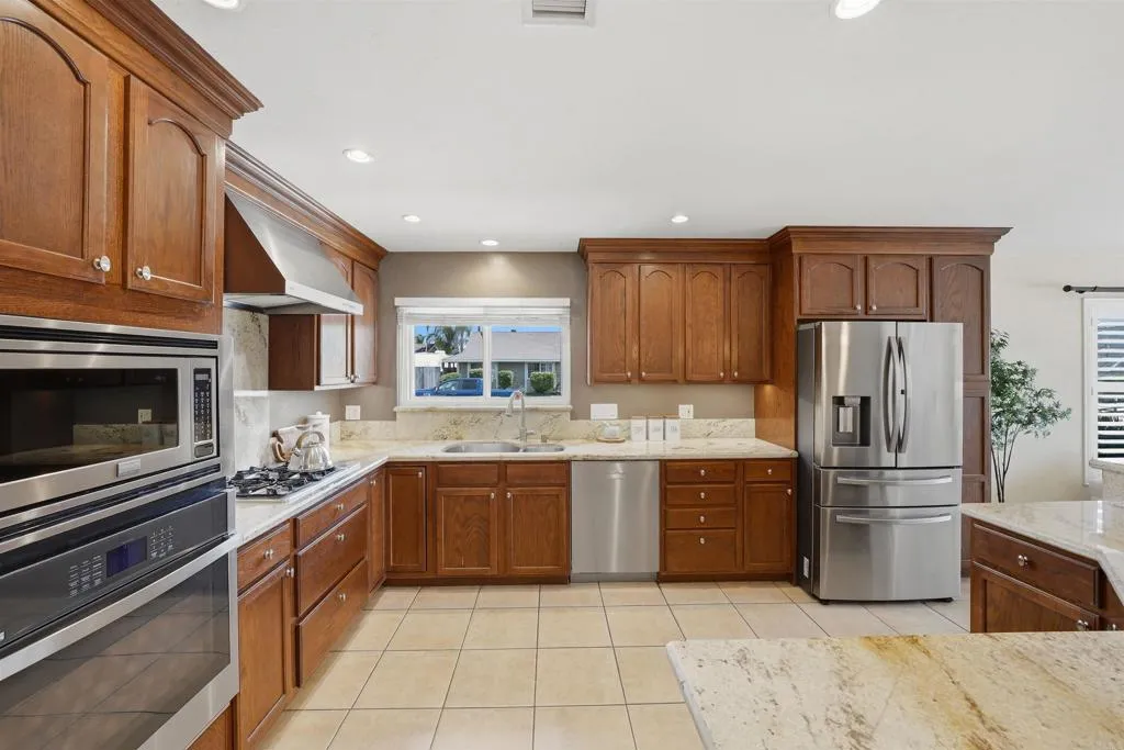 https://cdn.realtyfeed.com/cdn/127/306767836/3cb8c35a66614d9e343e975318a1309b.webp
