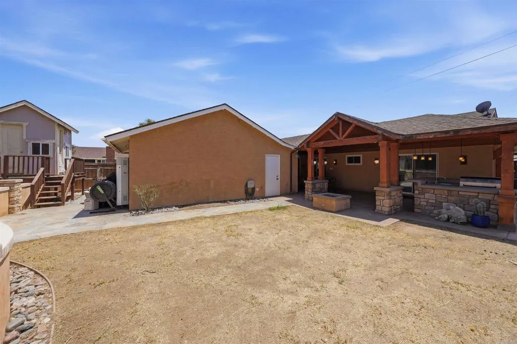 https://cdn.realtyfeed.com/cdn/127/306767836/a0de540e392d2c83185c08a0105ec3d4.webp