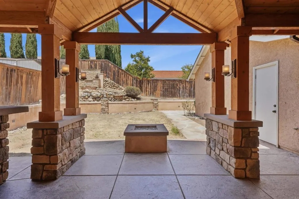 https://cdn.realtyfeed.com/cdn/127/306767836/b08a943cbe5b2f3c8dd951db7ca63243.webp