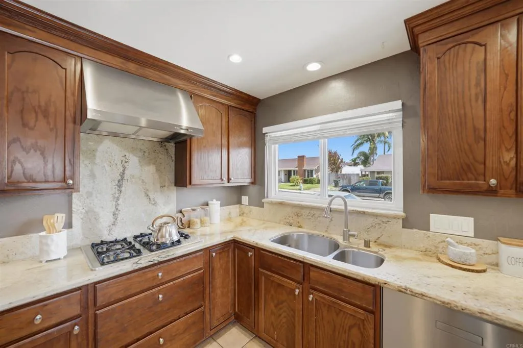 https://cdn.realtyfeed.com/cdn/127/306767836/f184e6798e02ebc27954458ed04afbac.webp