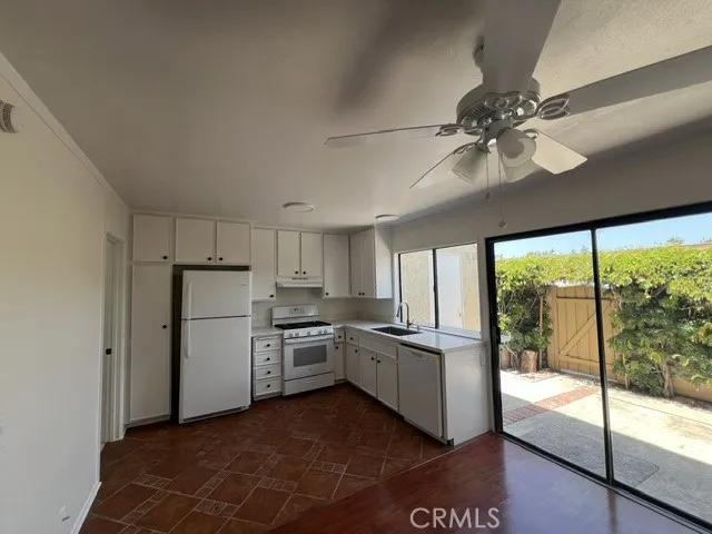 31 Meadowgrass, Irvine, CA 92604 - Photo 5 of 14, Irvine, CA